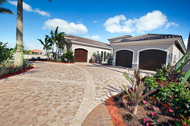 Best Residential Paver Driveway  in Irving, TX